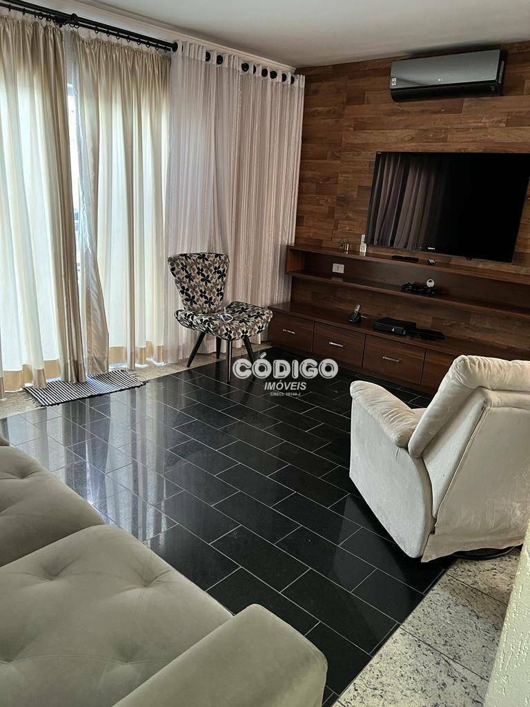 Sobrado à venda com 4 quartos, 333m² - Foto 3