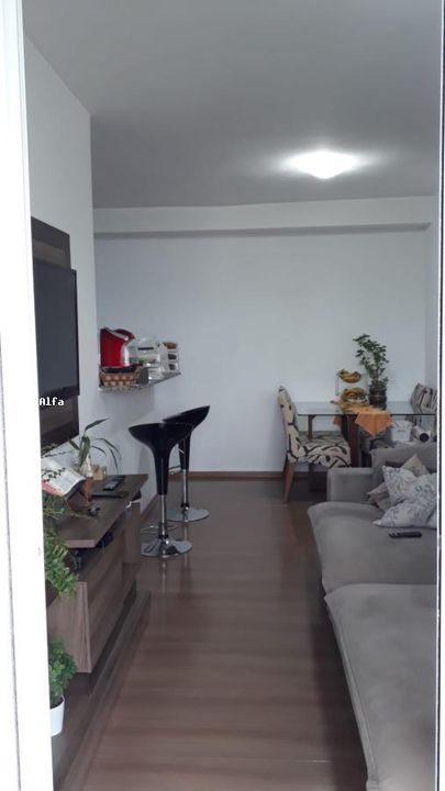 Apartamento à venda com 3 quartos, 70m² - Foto 1