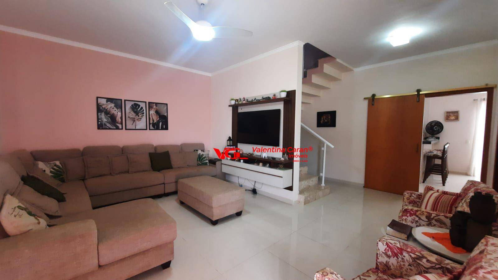 Casa, 3 quartos, 298 m² - Foto 2