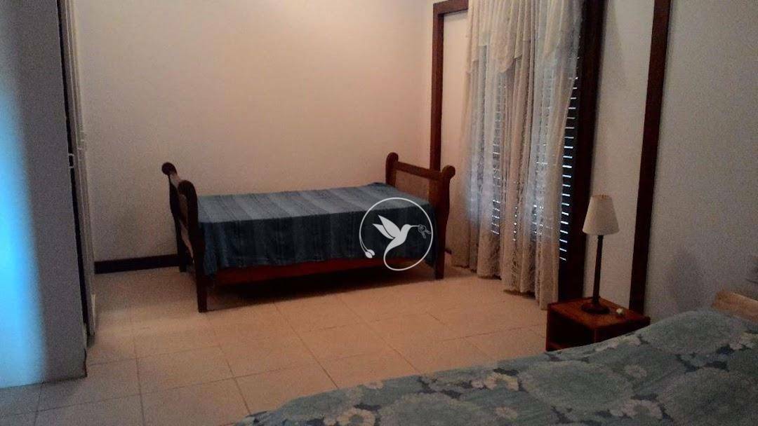 Casa de Condomínio à venda com 4 quartos, 200m² - Foto 15