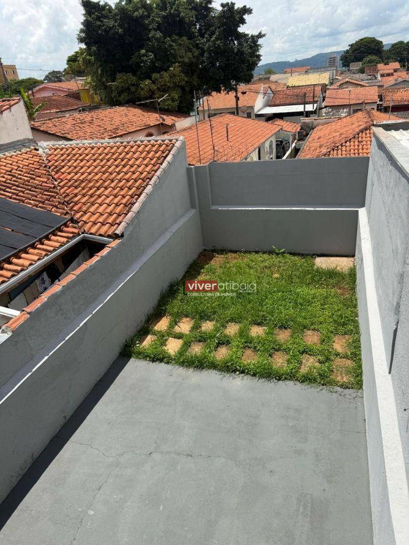 Casa à venda e aluguel com 3 quartos, 150m² - Foto 12