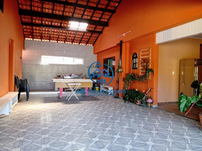 Chácara à venda com 2 quartos, 2700m² - Foto 3