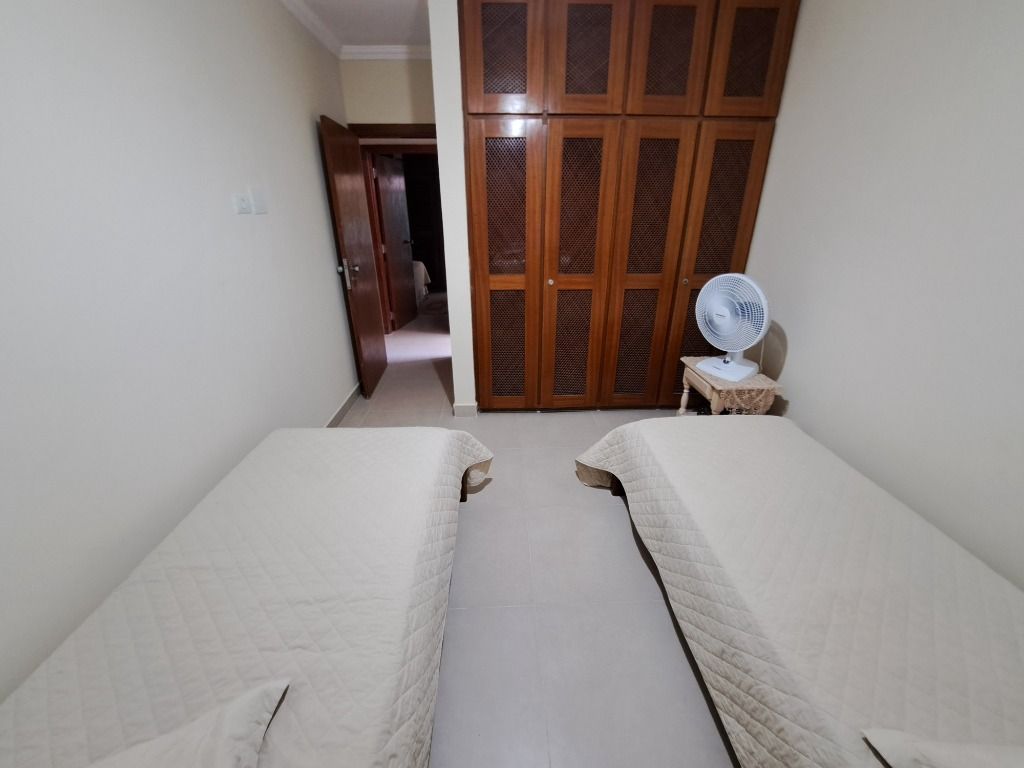 Apartamento à venda com 3 quartos, 140m² - Foto 12