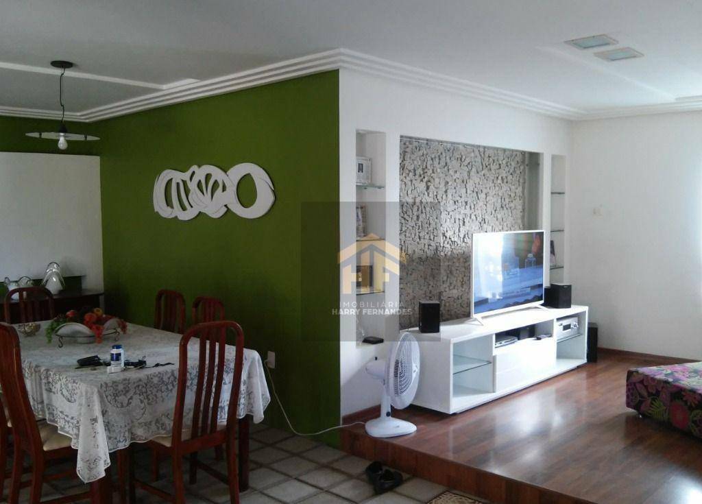 Casa à venda com 4 quartos, 260m² - Foto 12