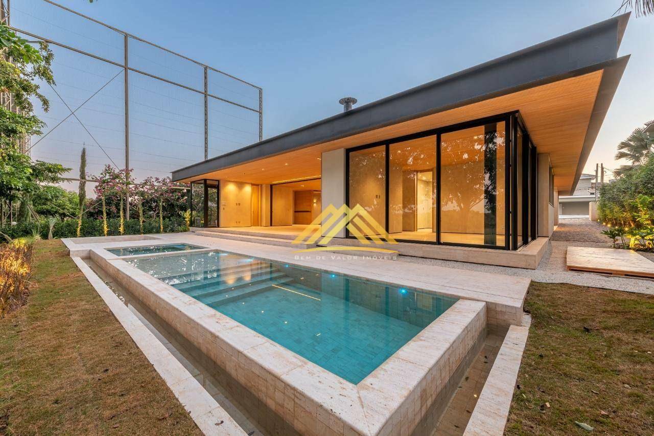 Casa à venda com 4 quartos, 422m² - Foto 3