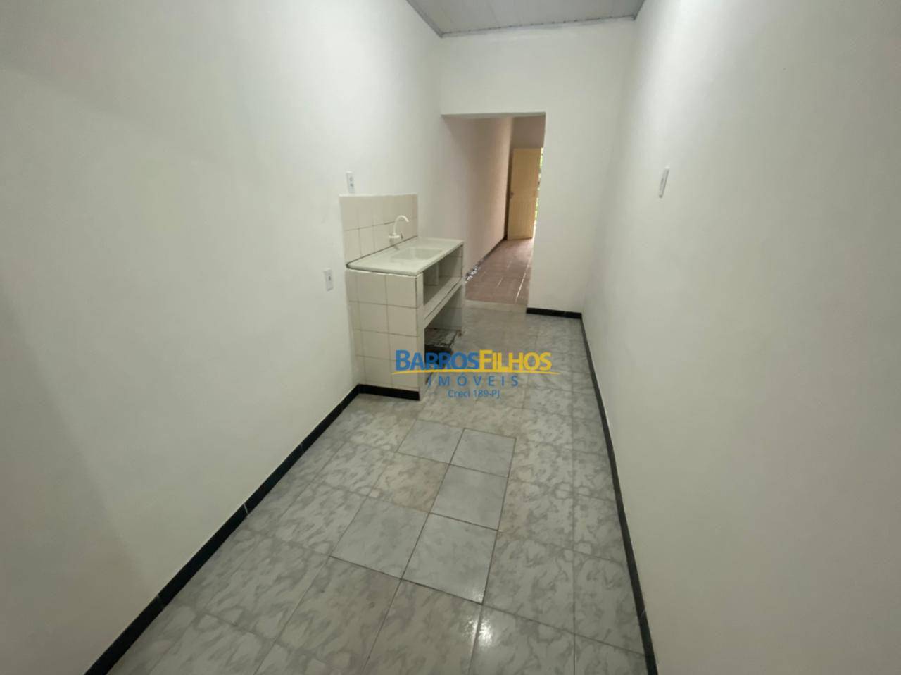 Casa à venda com 3 quartos, 150m² - Foto 12