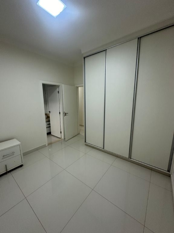 Casa de Condomínio à venda com 4 quartos, 300m² - Foto 17