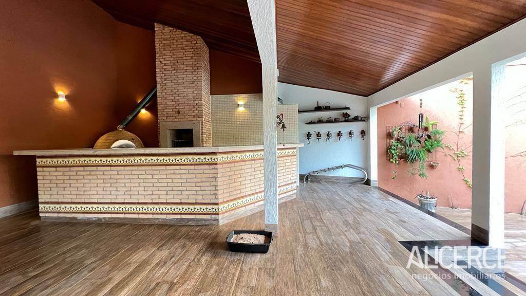 Casa à venda com 3 quartos, 452m² - Foto 16