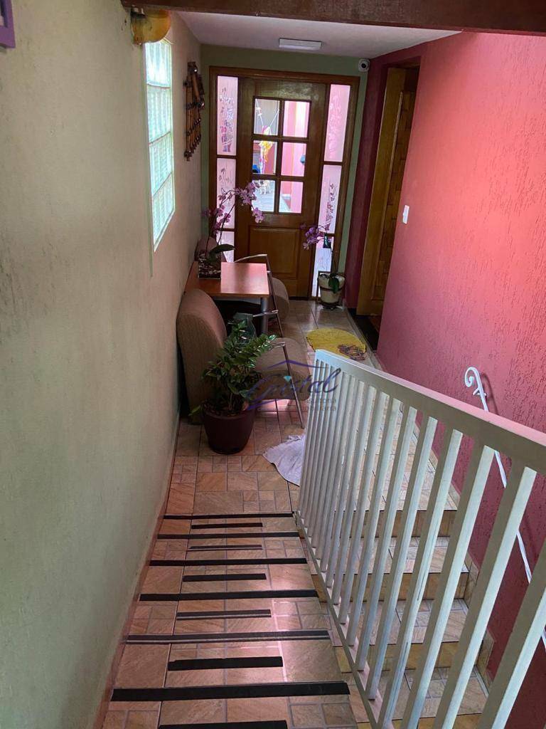 Casa à venda com 3 quartos, 200m² - Foto 9