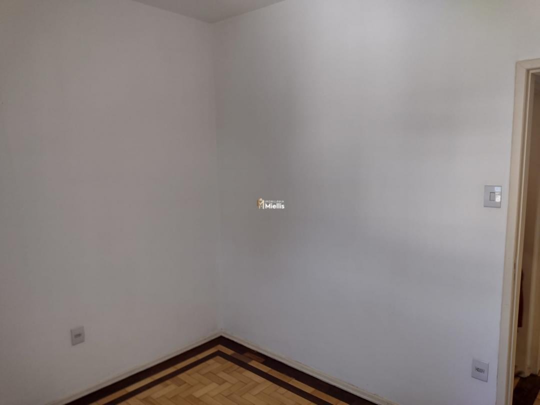 Apartamento à venda com 2 quartos, 70m² - Foto 15