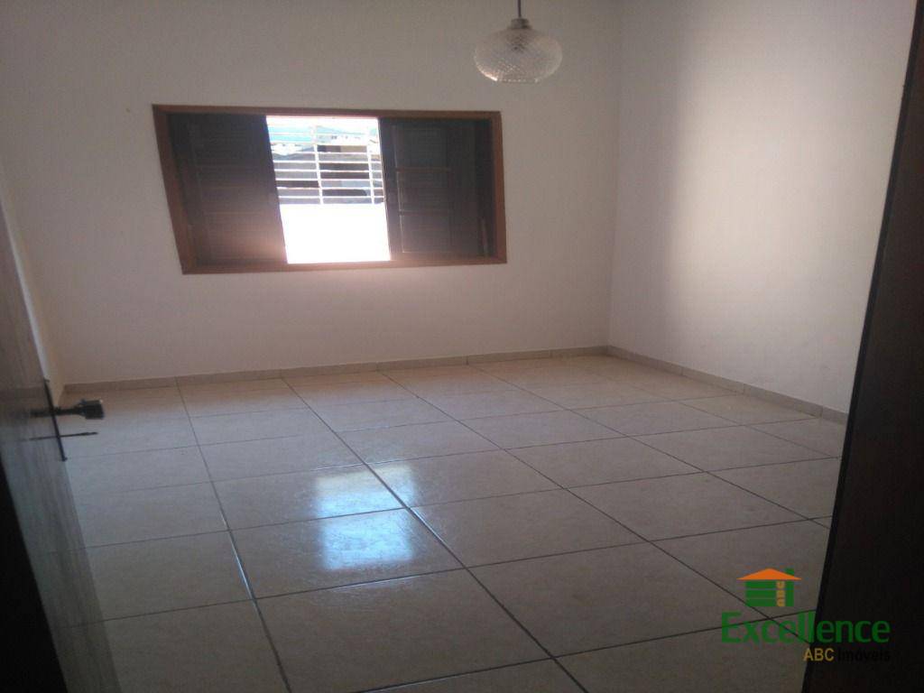 Casa à venda com 3 quartos, 150m² - Foto 12