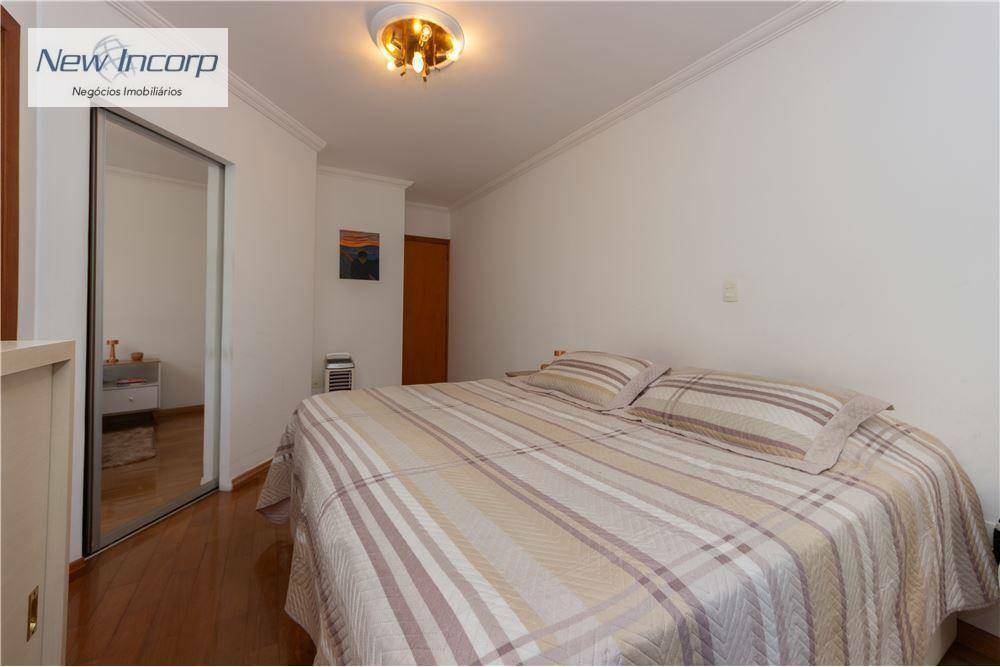 Casa à venda com 3 quartos, 270m² - Foto 16