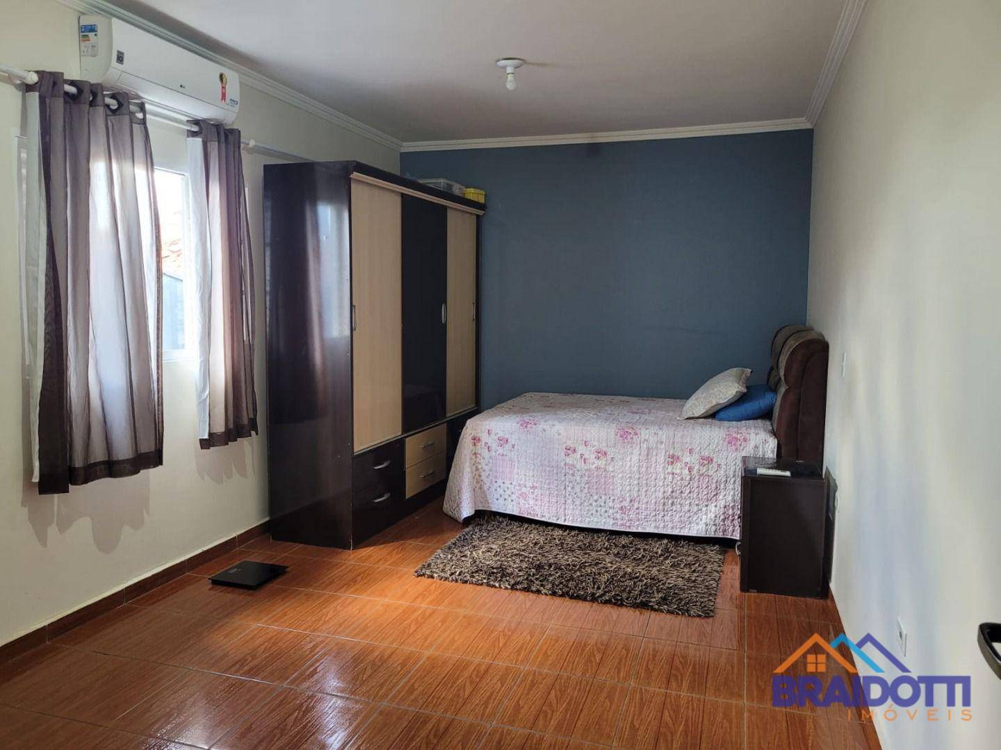 Casa à venda e aluguel com 3 quartos, 220m² - Foto 15