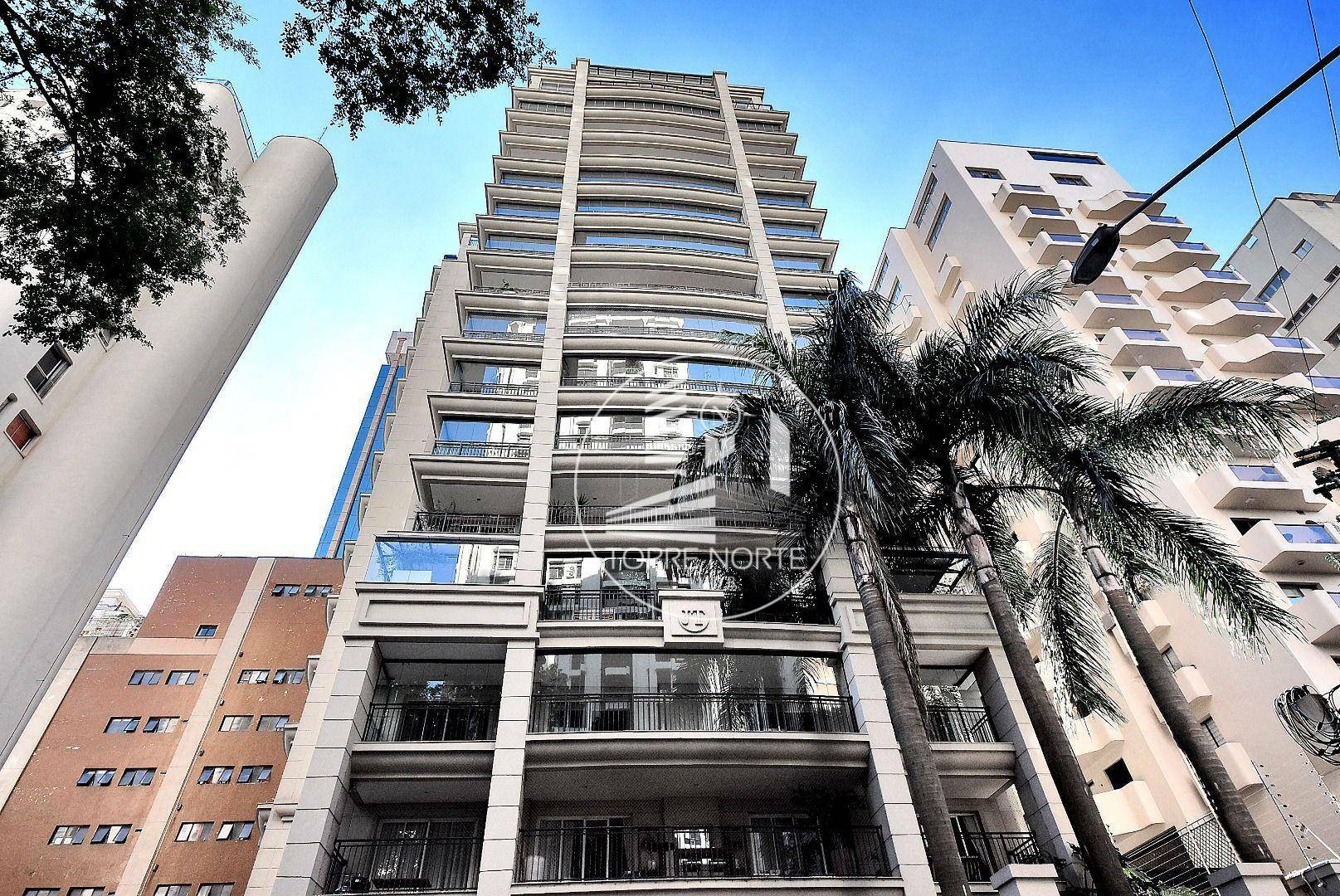 Apartamento à venda com 6 quartos, 367m² - Foto 2