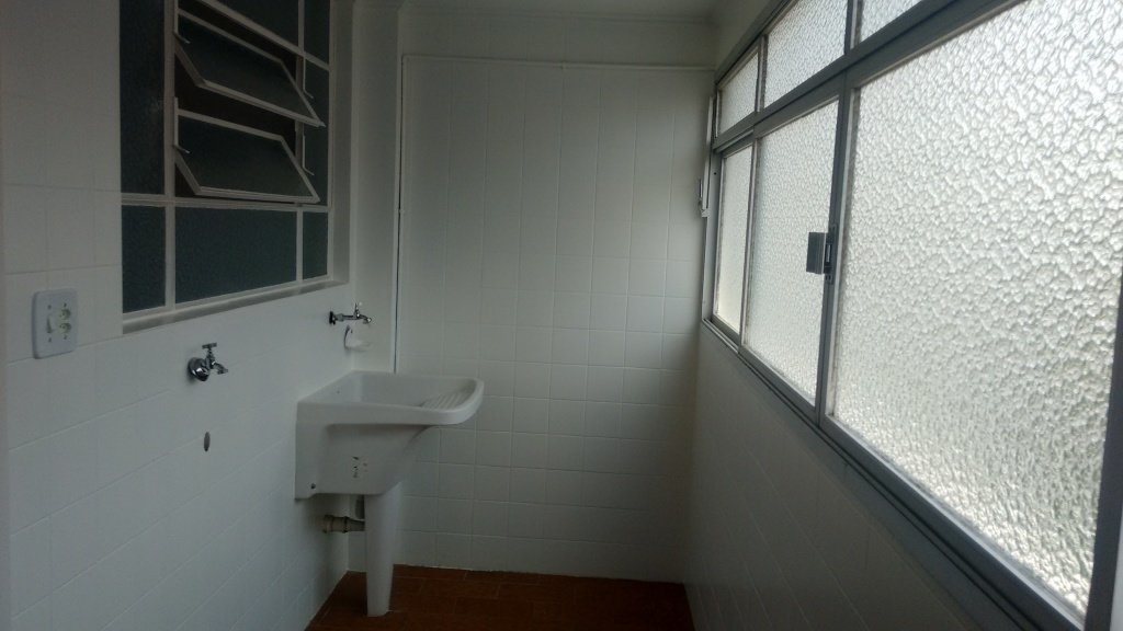 Apartamento para alugar com 3 quartos, 97m² - Foto 9