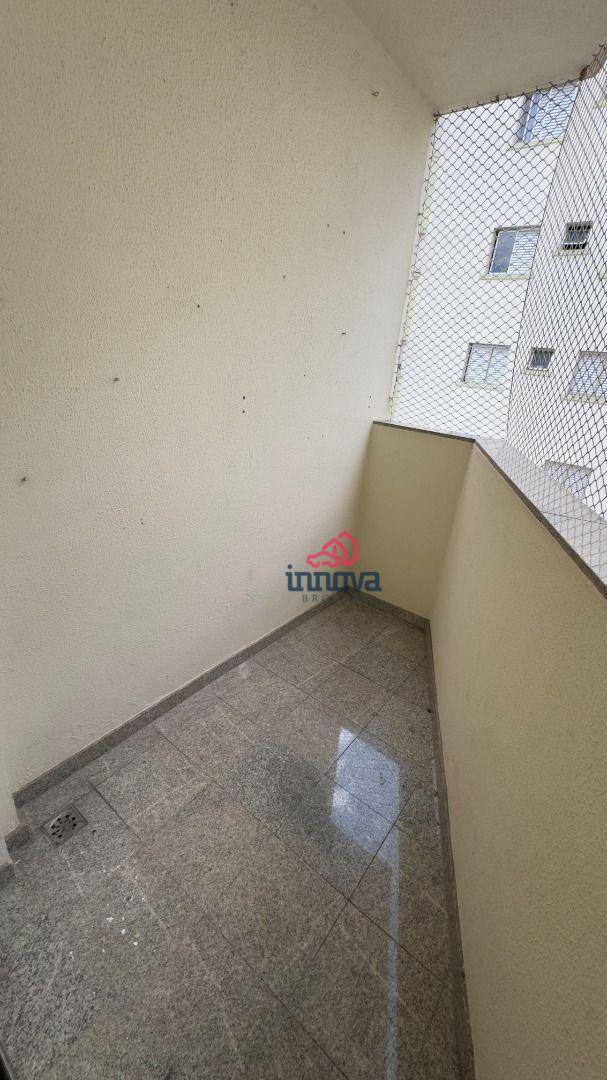 Apartamento à venda com 2 quartos, 68m² - Foto 10