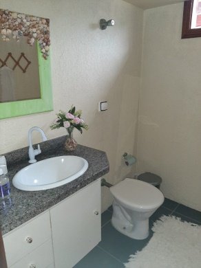 Casa à venda com 4 quartos, 70m² - Foto 3