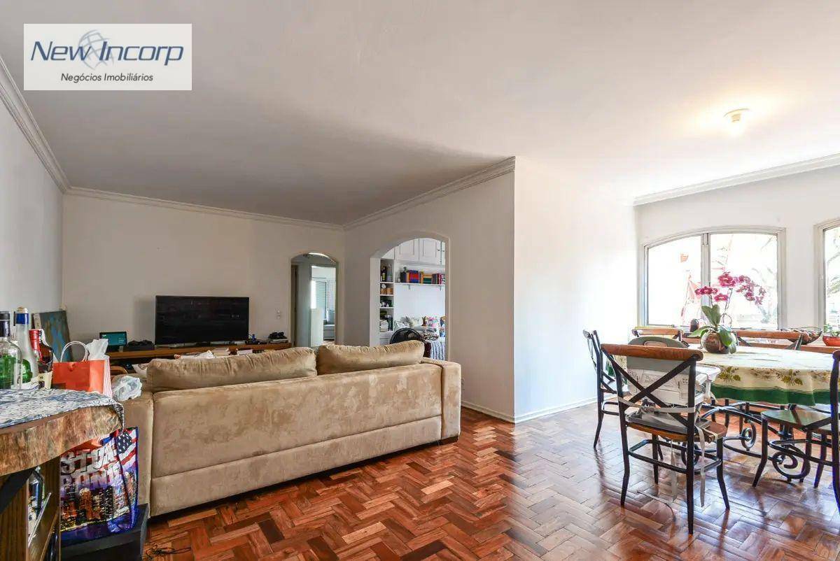 Apartamento à venda com 3 quartos, 122m² - Foto 1