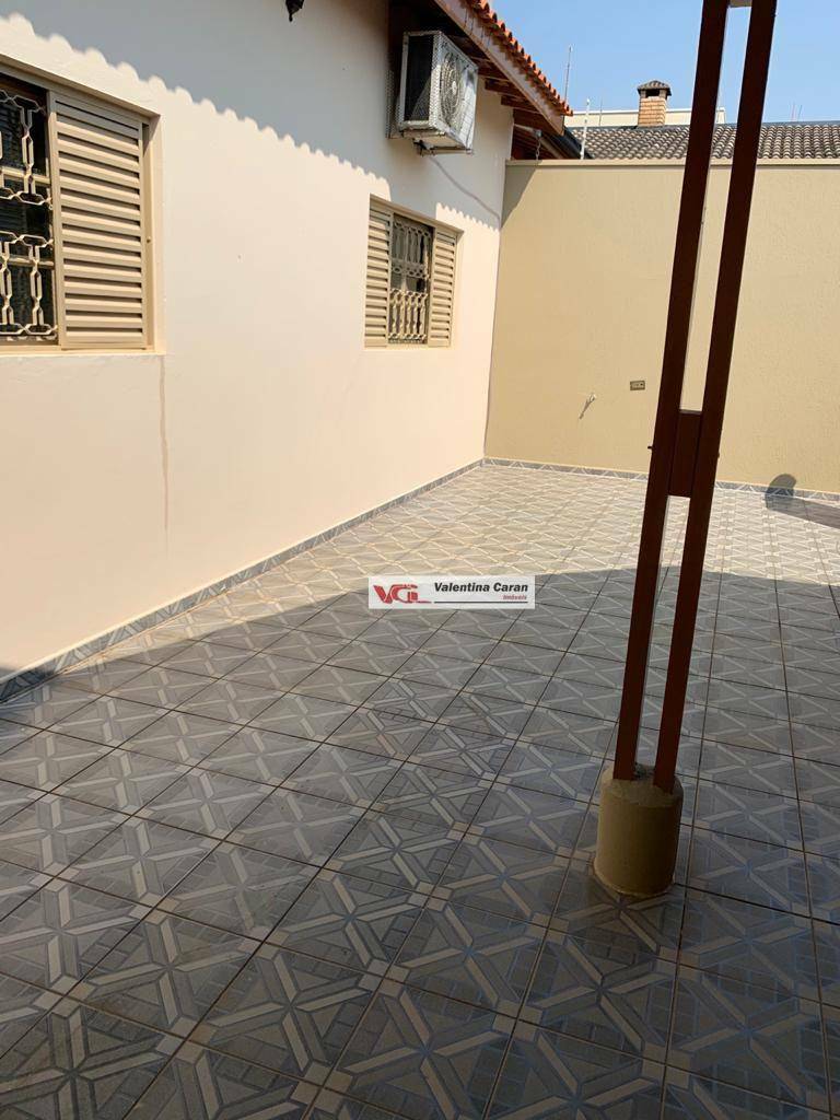 Casa para alugar com 3 quartos, 153m² - Foto 16