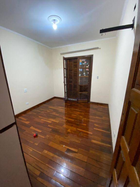 Sobrado à venda com 3 quartos, 350m² - Foto 15