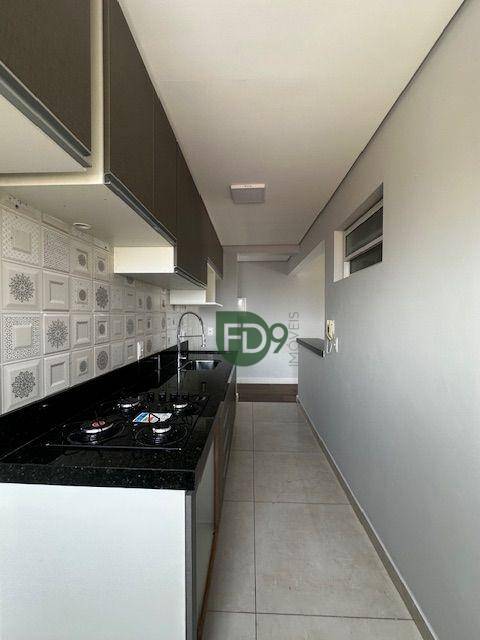 Apartamento à venda com 2 quartos, 61m² - Foto 9