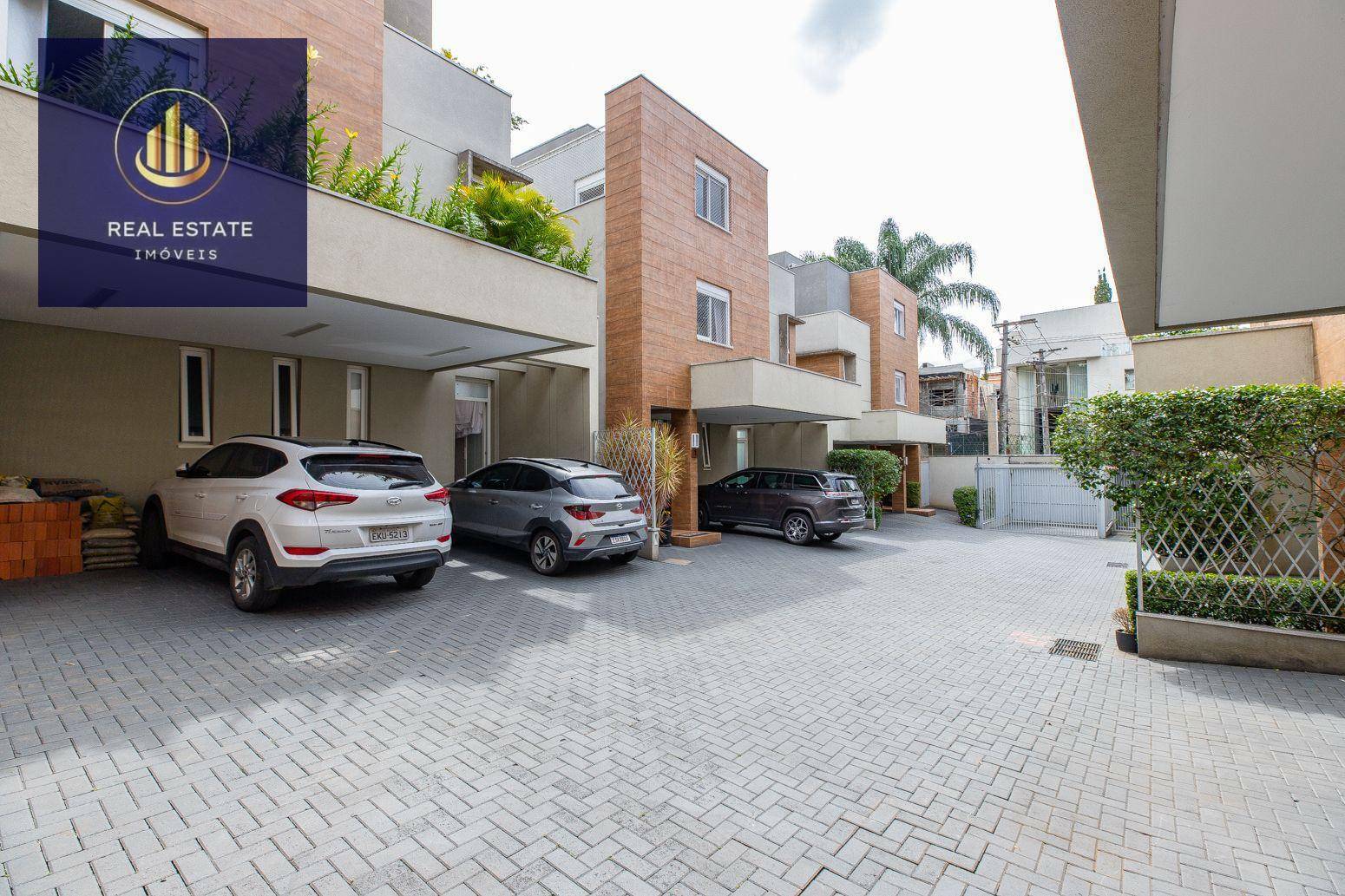 Casa à venda com 5 quartos, 275m² - Foto 58