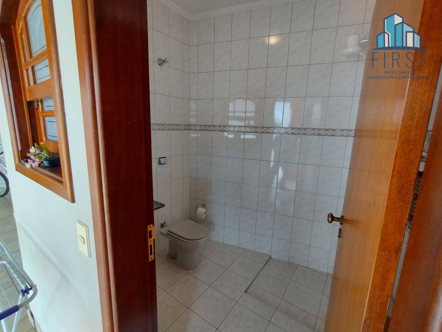 Casa à venda com 3 quartos, 230m² - Foto 27