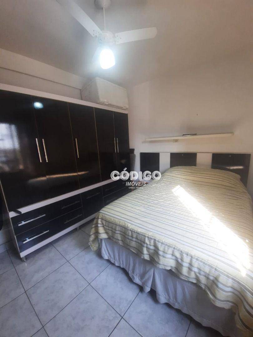 Apartamento à venda com 2 quartos, 70m² - Foto 21