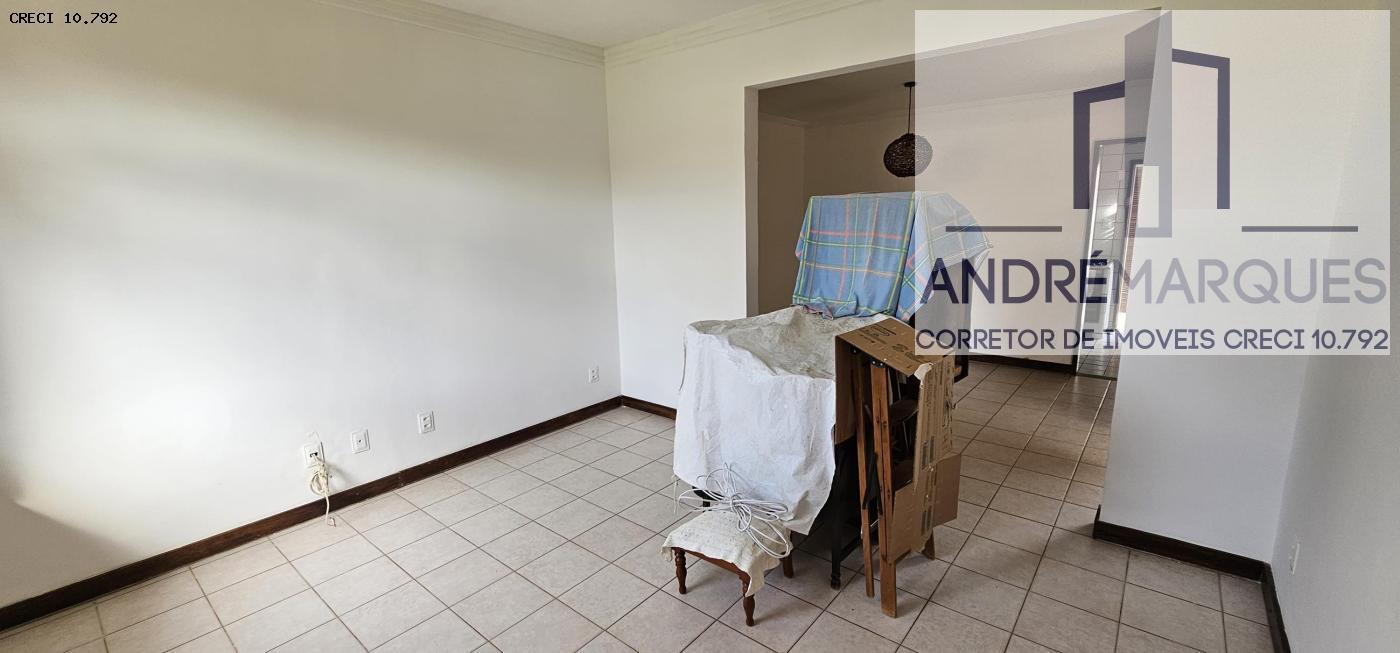 Casa de Condomínio à venda com 3 quartos, 600m² - Foto 13