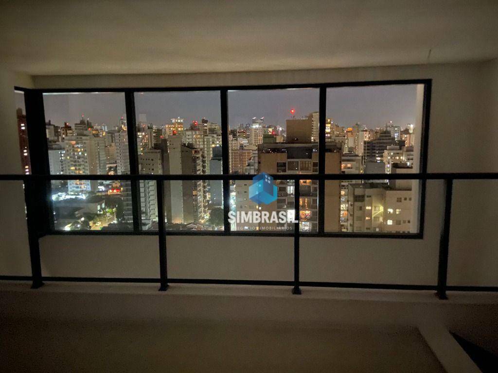 Apartamento à venda com 3 quartos, 129m² - Foto 1