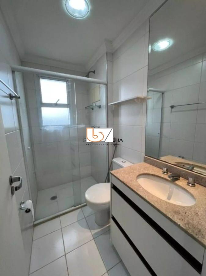 Apartamento para alugar com 3 quartos, 202m² - Foto 26