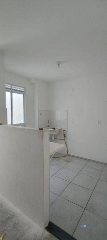 Apartamento para alugar com 2 quartos, 42m² - Foto 8