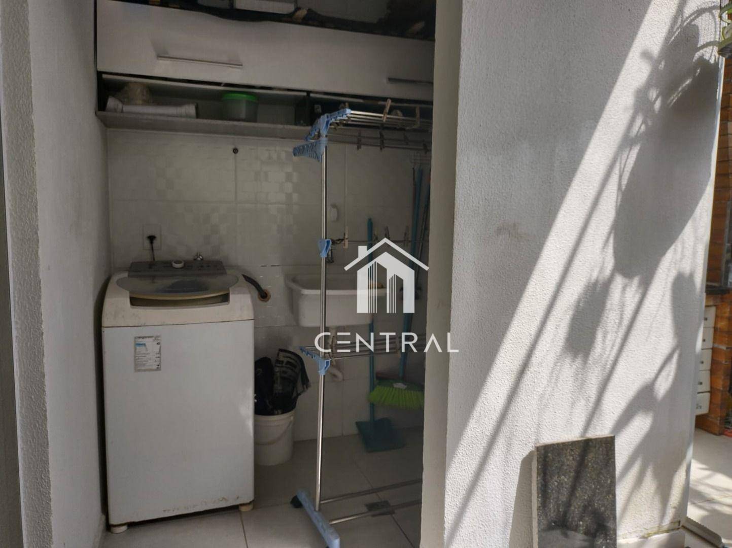 Sobrado à venda com 2 quartos, 94m² - Foto 9