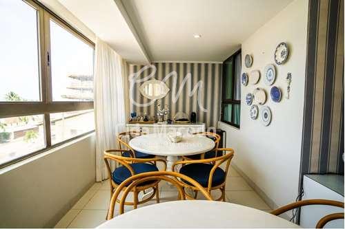 Apartamento à venda com 3 quartos, 137m² - Foto 2