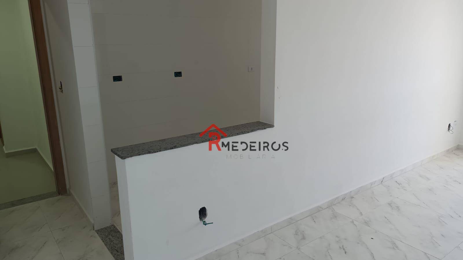 Apartamento à venda com 2 quartos, 76m² - Foto 4