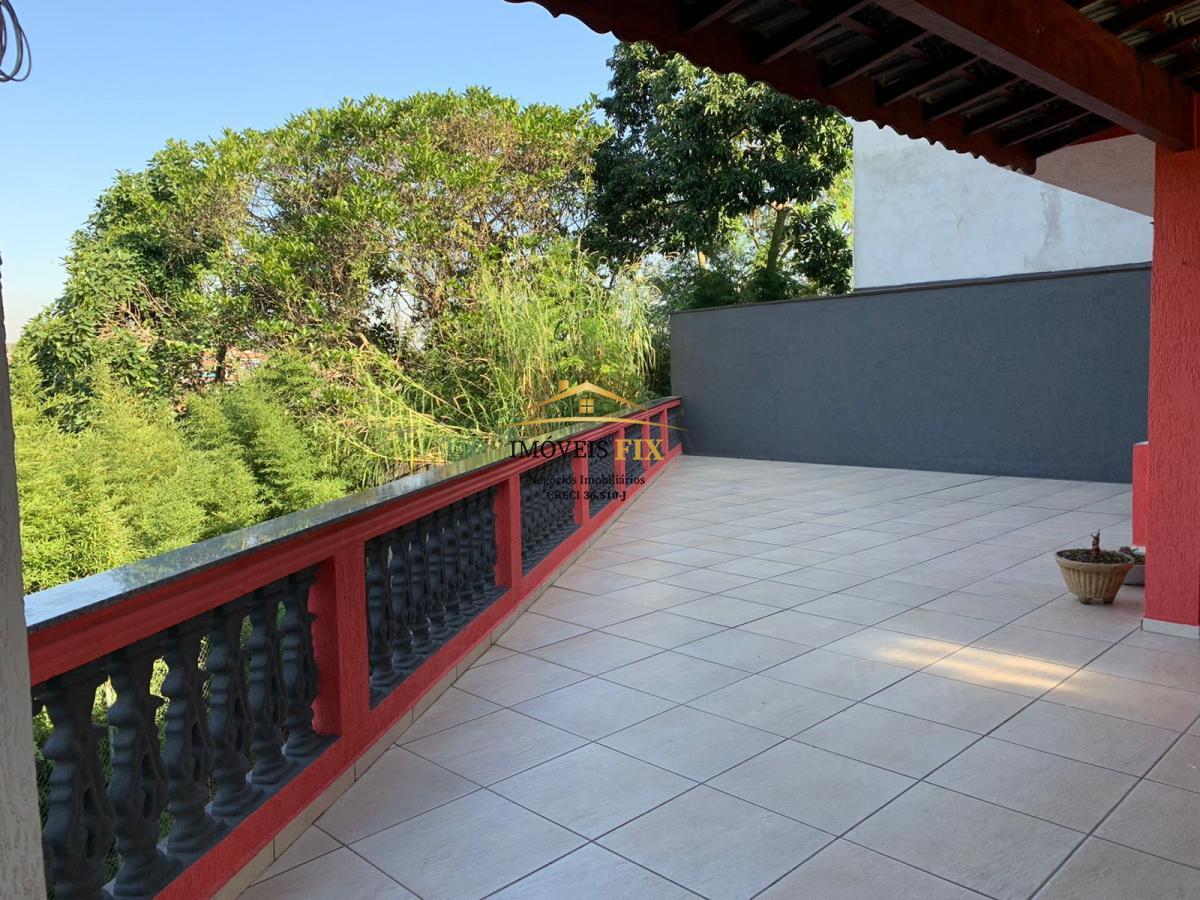 Casa à venda com 3 quartos, 270m² - Foto 16