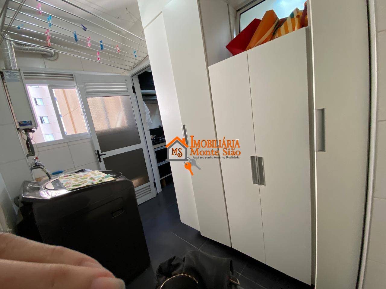 Apartamento para alugar com 2 quartos, 92m² - Foto 11