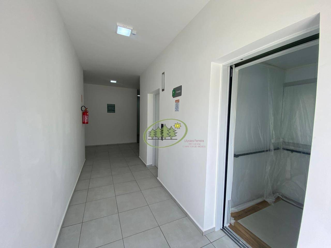 Apartamento para alugar com 2 quartos, 41m² - Foto 4