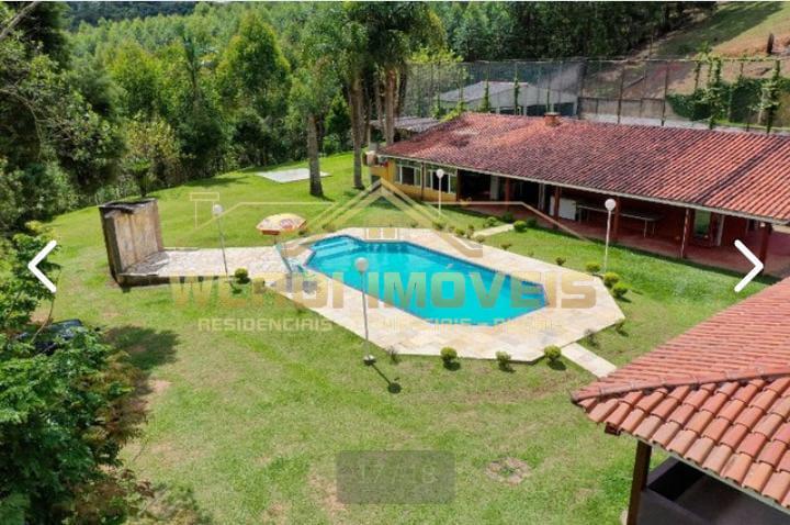 Fazenda à venda com 9 quartos, 49m² - Foto 2