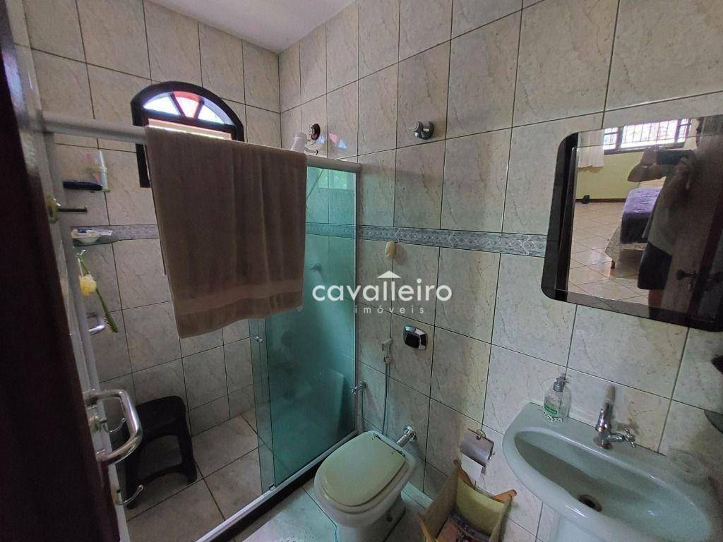 Casa à venda com 3 quartos, 300m² - Foto 25