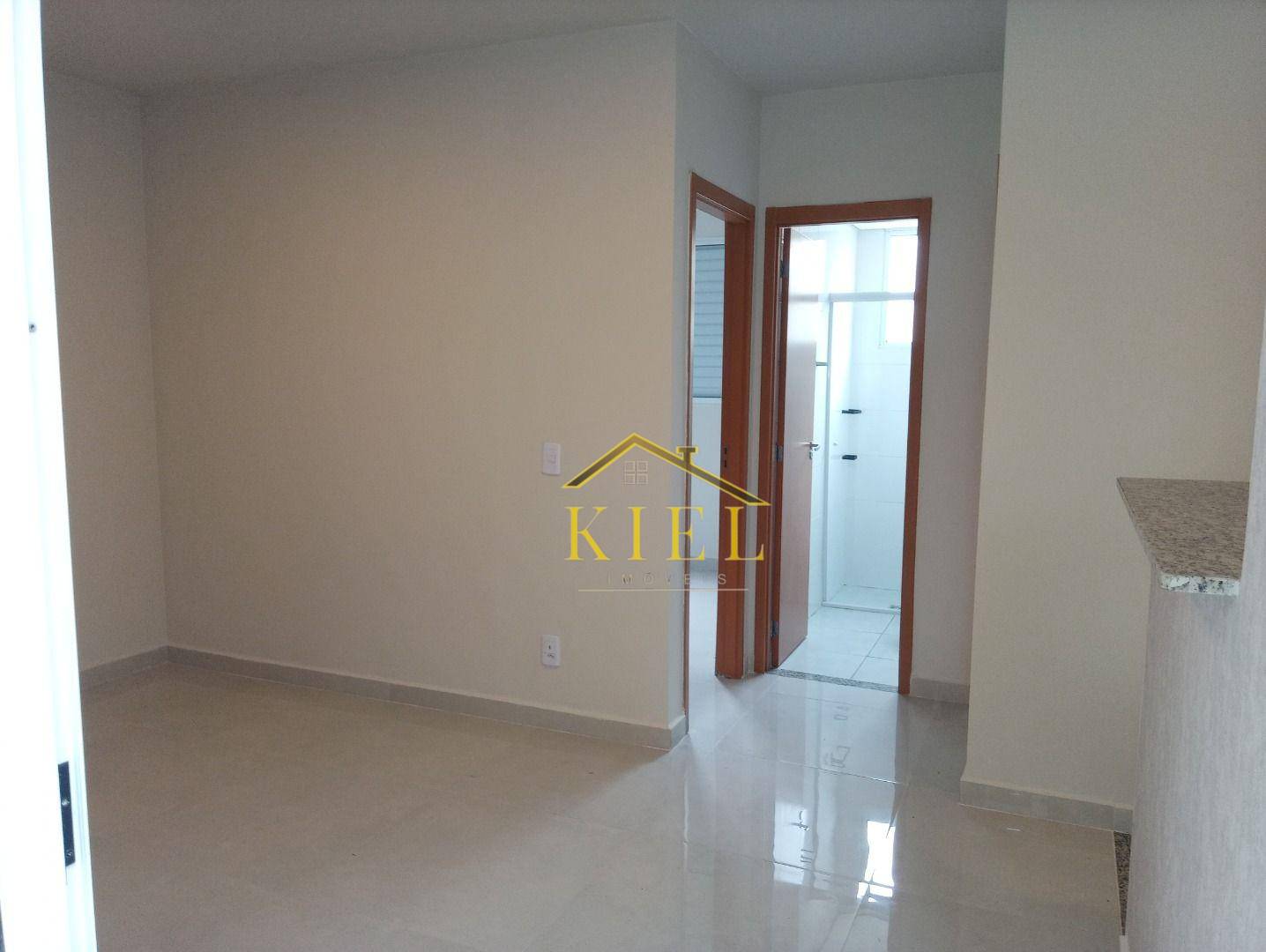 Apartamento à venda com 2 quartos, 41m² - Foto 13