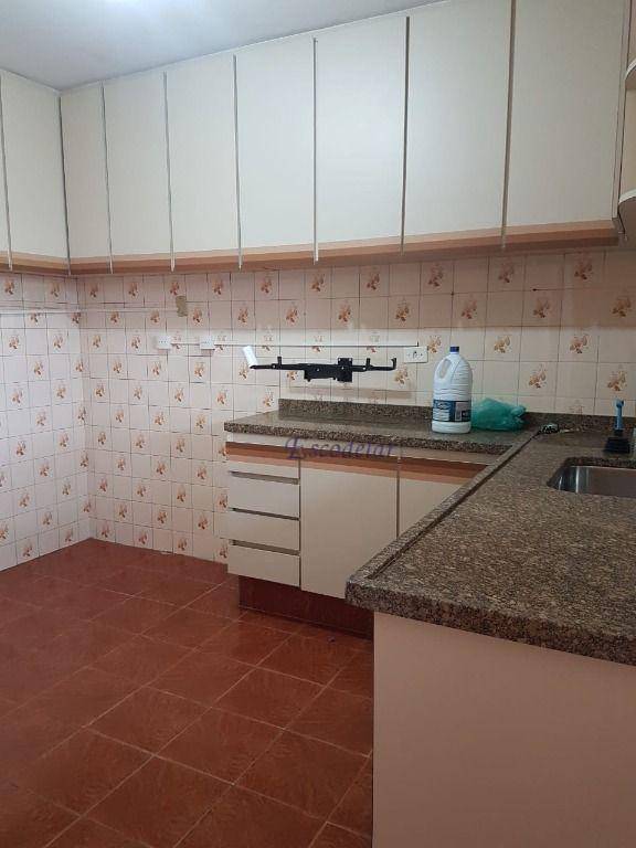 Apartamento à venda com 2 quartos, 60m² - Foto 17