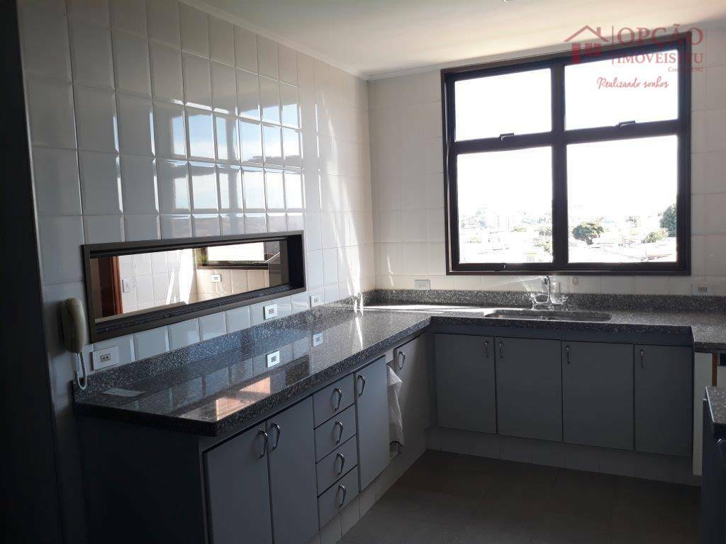 Apartamento à venda com 3 quartos, 265m² - Foto 17