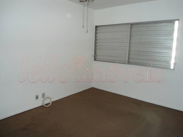 Apartamento para alugar com 4 quartos, 136m² - Foto 11