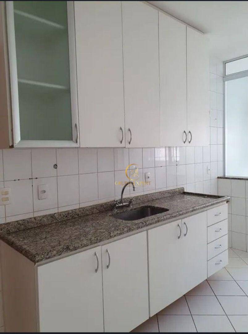 Apartamento à venda com 4 quartos, 142m² - Foto 4