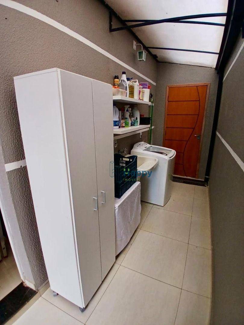 Casa de Condomínio à venda com 3 quartos, 220m² - Foto 20