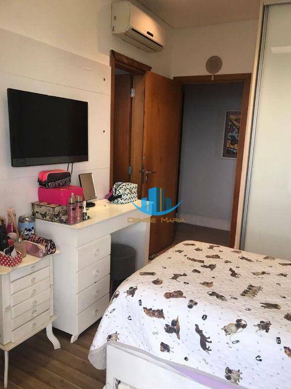 Apartamento à venda com 3 quartos, 204m² - Foto 26