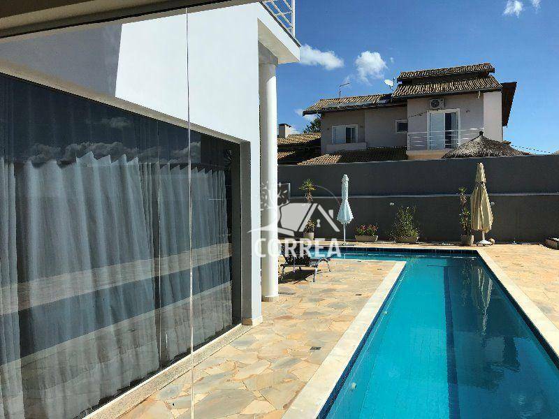 Casa à venda com 4 quartos, 307m² - Foto 16