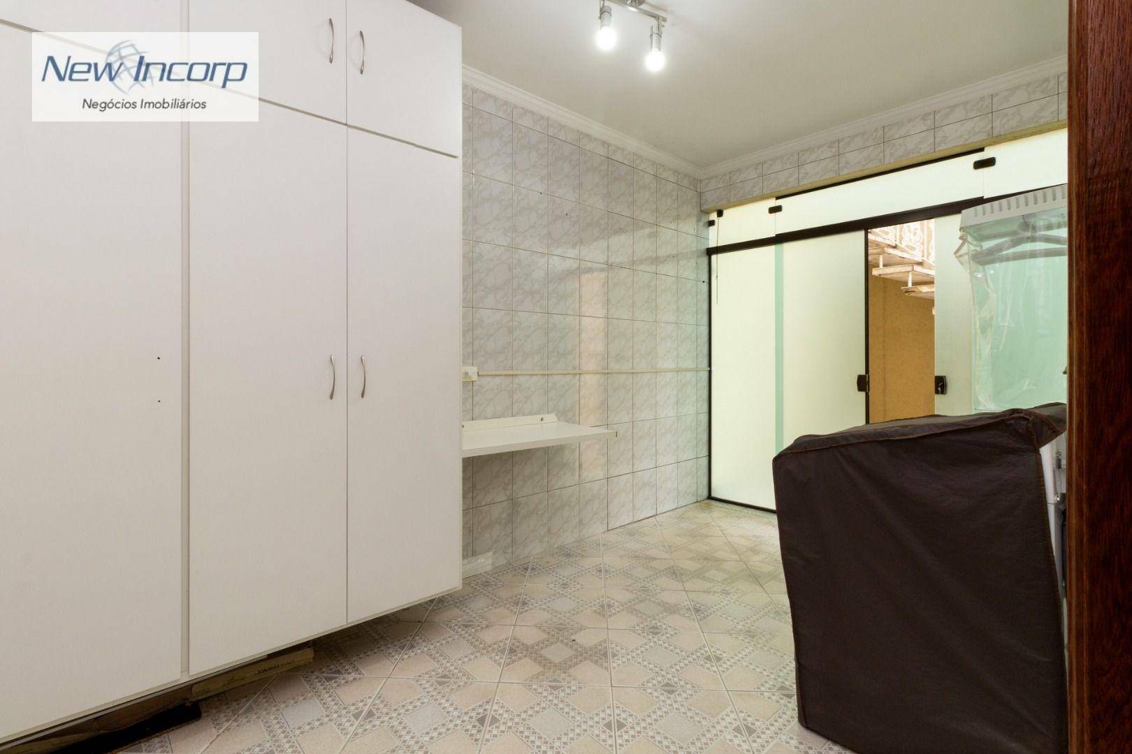 Sobrado à venda com 3 quartos, 227m² - Foto 36