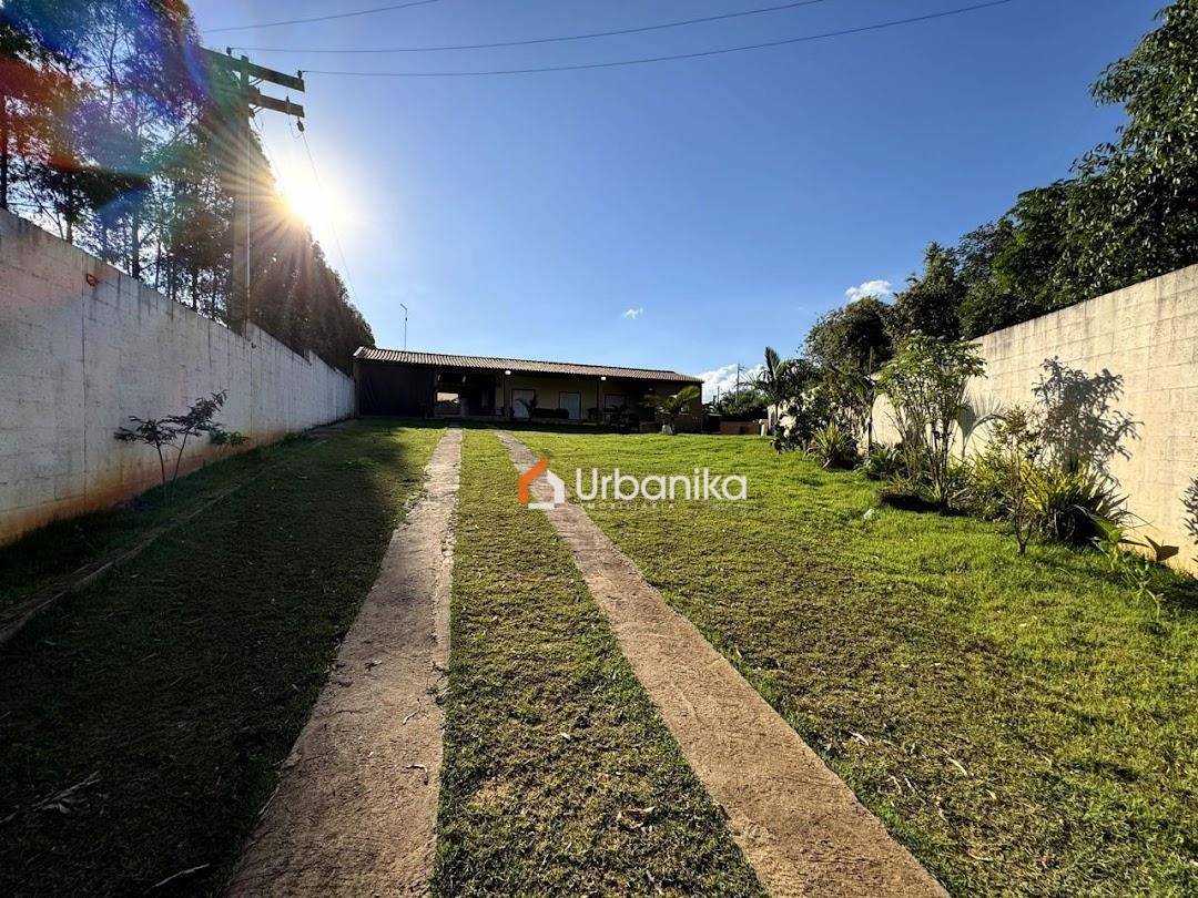 Chácara, 3 quartos, 884 m² - Foto 3